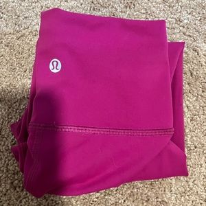 Lululemon ripened raspberry leggings size 0 25”